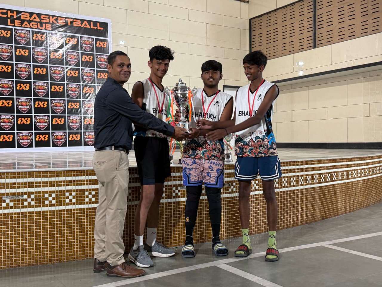 U-17 Boys champions